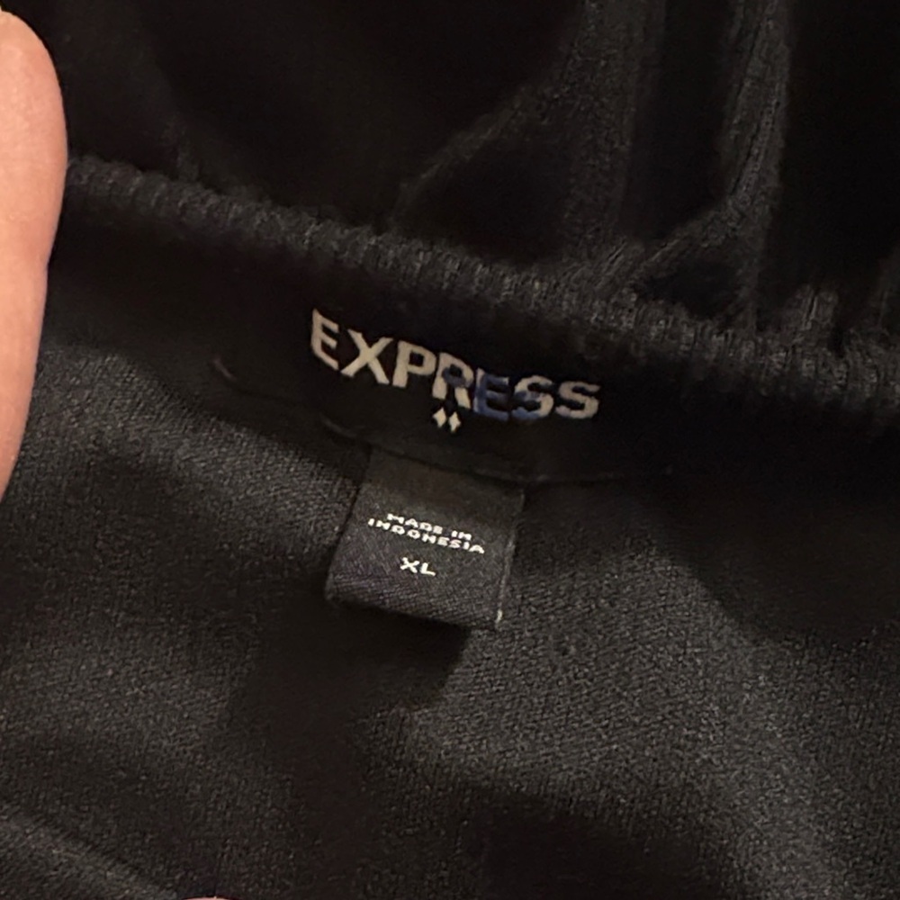Express Black Off Shoulder Bodysuit Top - Picture 3 of 7